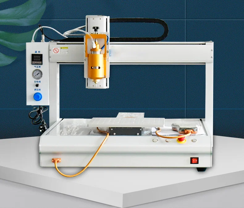 Robot di erogazione di colla a caldo per colla solida, robot dosatore di colla desktop 551 di alta qualità, robot di erogazione di colla a caldo di viscosità