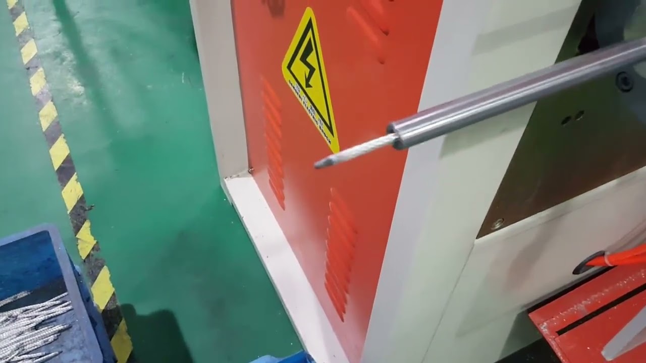 Macchina automatica per fusione testa conica su funi metalliche WPM-CF