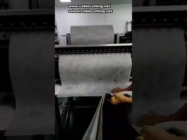 Macchina Automatica per Taglio Tessuto Non Tessuto Floccato – Taglio Preciso e Rottura del Bordo