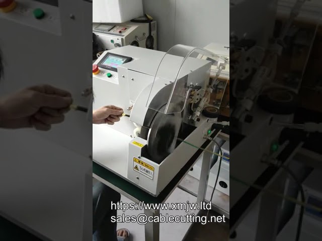 Avvolgitrice e taglierina continua per nastro PVC rotante - Macchina per cavi e fili