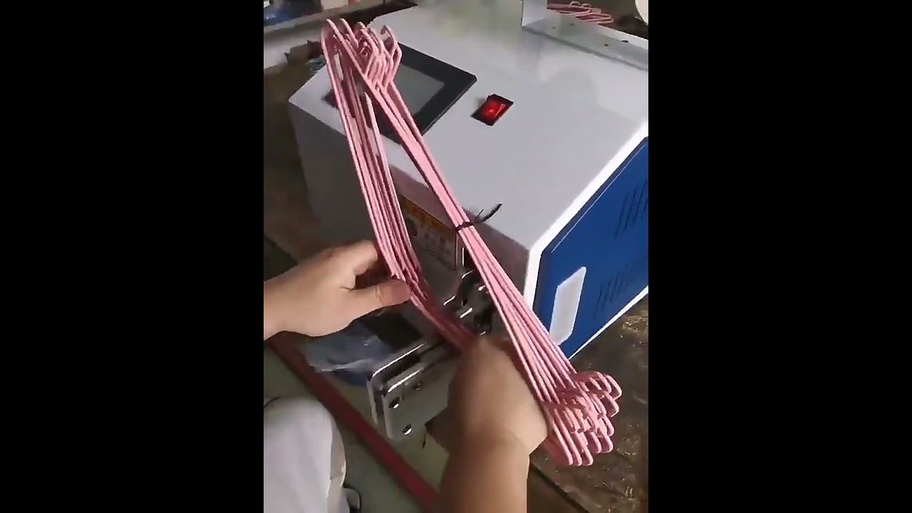 Macchina Semiautomatica per Fascette Twist - Fornitura Fabbrica per Sacchetti, Cavi e Corde