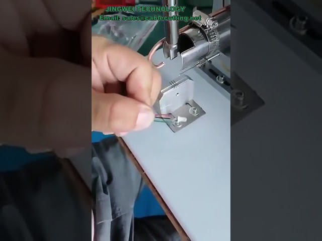 Macchina semiautomatica per saldatura cavi USB | Attrezzatura per connettori USB-A e Micro