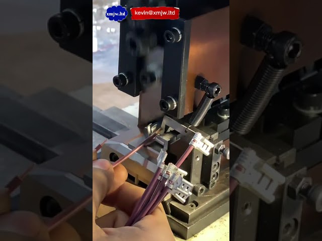 Macchina Crimpatrice Semiautomatica per Terminali, Cablaggi e Capicorda - Pressa a Fine Corsa