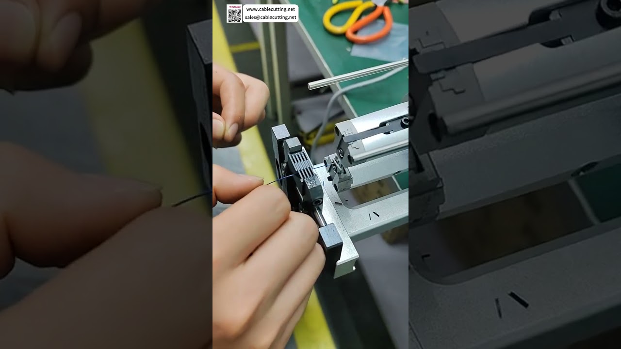 Macchina Spelacavi Coassiale: Pelatura Perfetta a 3 Strati per Fili Ultra Sottili 34 AWG