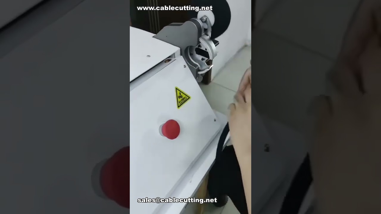 Macchina Nastratrice Continua a Trazione – Video dal Workshop Fabbrica