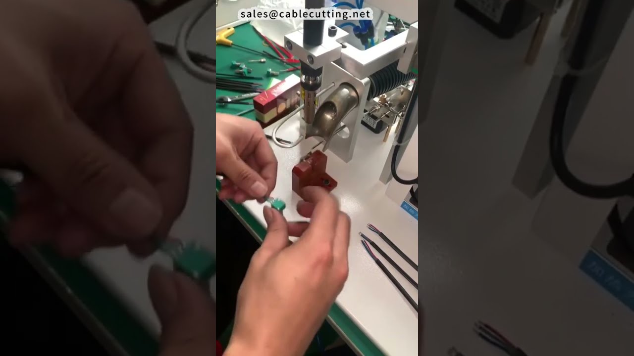 Saldatrice semiautomatica: demo di saldatura su prodotti complessi #fabbrica #macchina #DIY