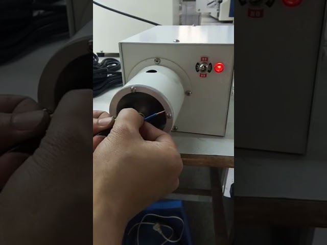 Macchina semiautomatica pneumatico-elettrica per spellatura e attorcigliatura fili WPM 200
