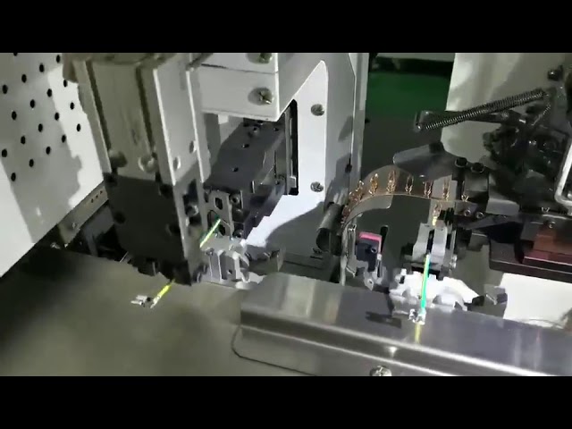 Macchina per Inserimento Tubi Termoretraibili WPM 068 – Automazione Industriale