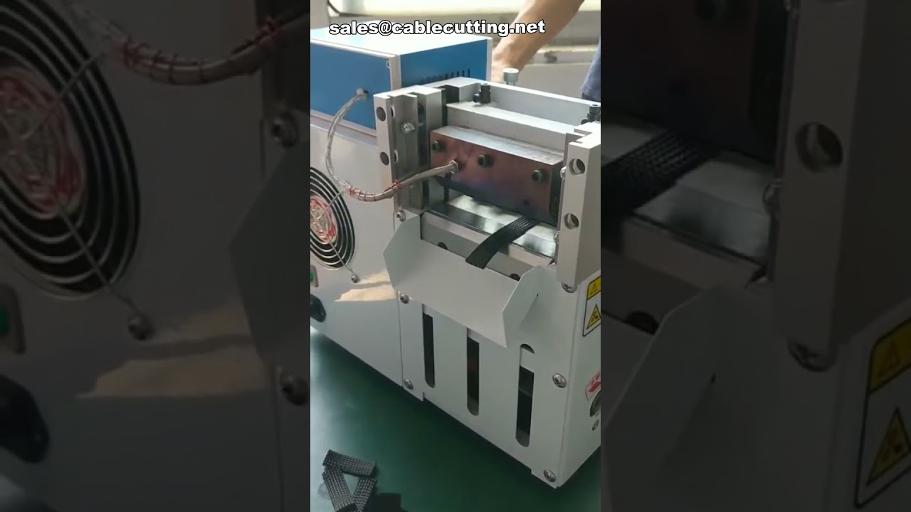 Taglio preciso di tubi PVC, nastri in nylon e tubi in Teflon: macchine industriali in azione