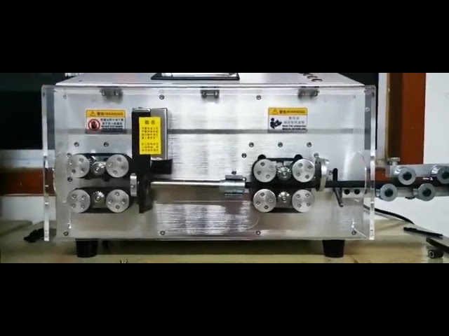 Macchina Automatica Integrata per Taglio, Spelatura e Crimpatura Cavi - Alta Velocità