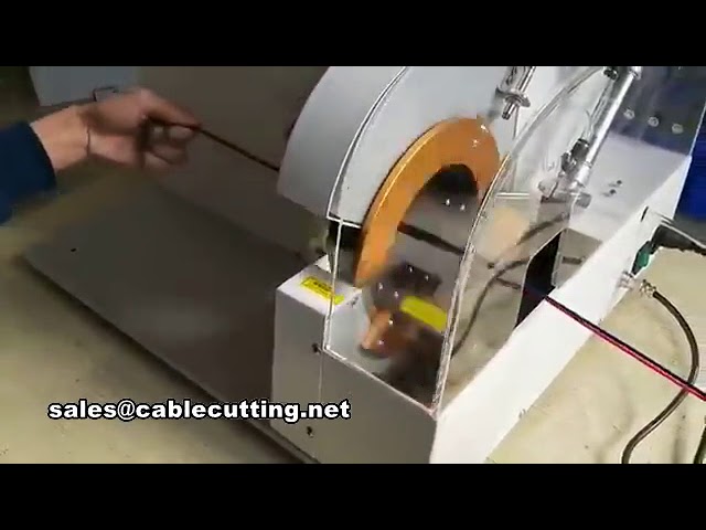 Macchina avvolgitrice automatica per cablaggi: nastratura a spirale per fili lunghi e corti