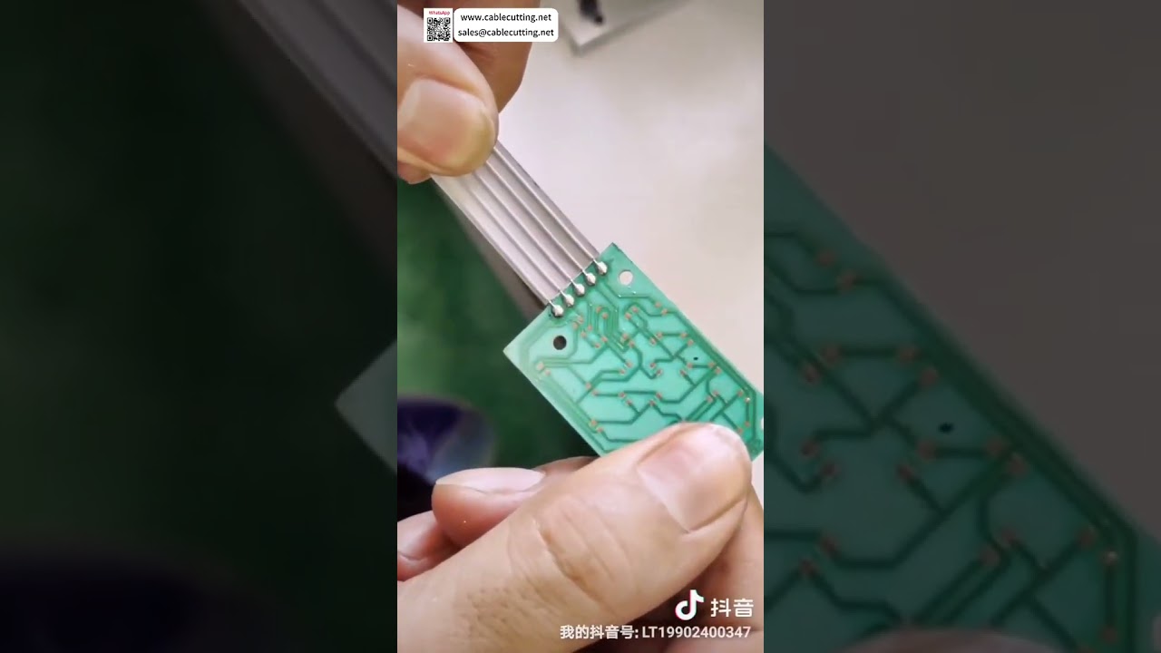 Macchina per saldatura cavo piatto a PCB: 700 pezzi/ora con giunti perfetti