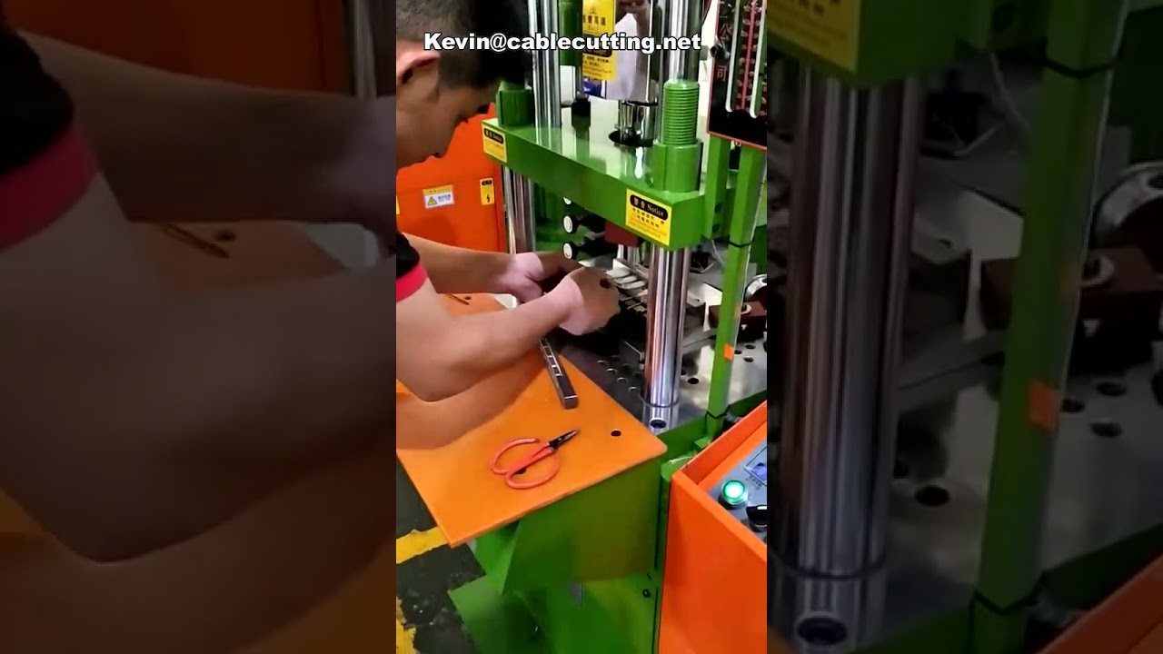 Nuovo elenco di macchine per stampaggio a iniezione di cavi patch Cat6 | Macchine stampaggio iniezione | Automazione produzione cavi