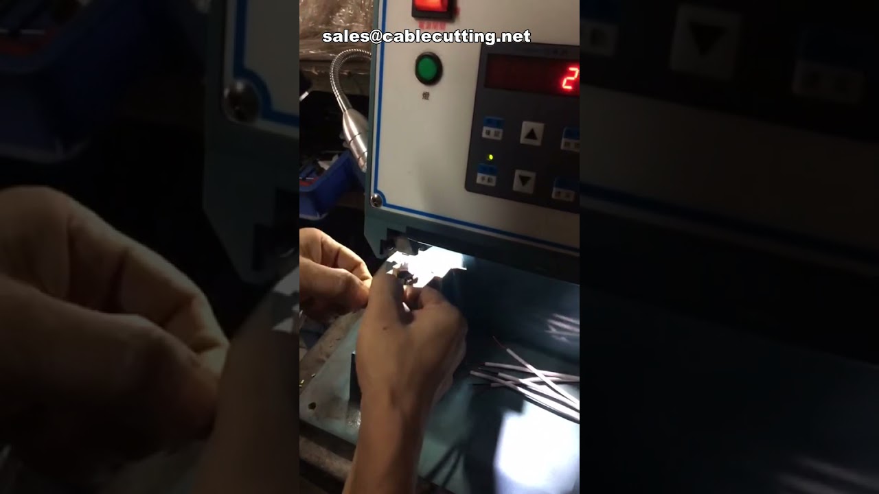 Macchina crimpatrice per nastro di rame da 2mm a bassa rumorosità - Giunzione cavi e giuntatura automatica