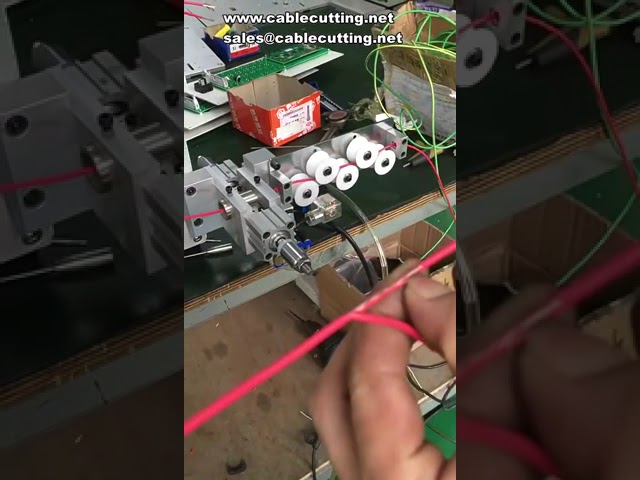 Macchina spellafili per cavi da 10 mm², multifunzione ad alta potenza, attorcigliatrice a due e quattro fili
